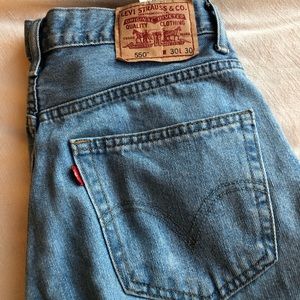 women’s Levi vintage jeans